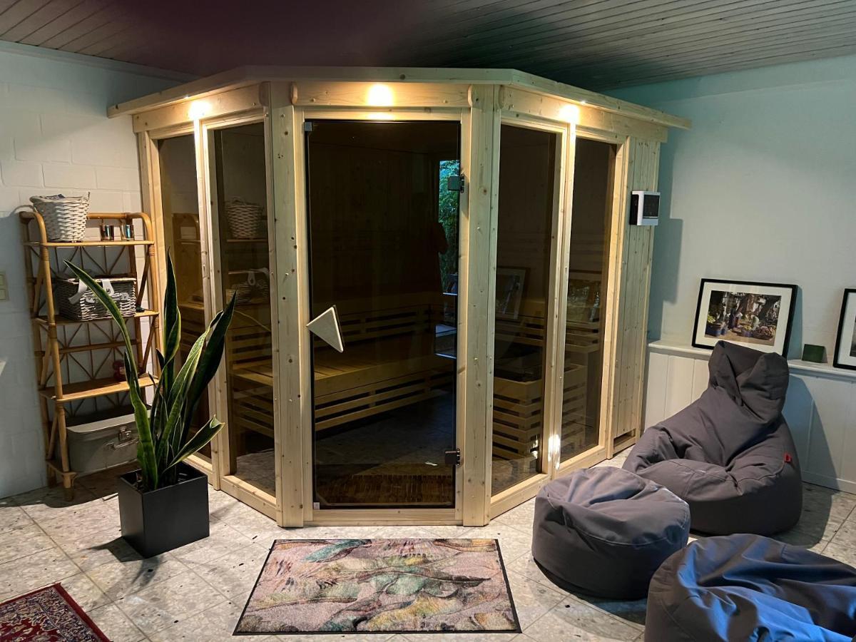 Aussergewoehnliches Haus Mit Sauna, Kamin Und Garten Wilhelmshaven Zewnętrze zdjęcie