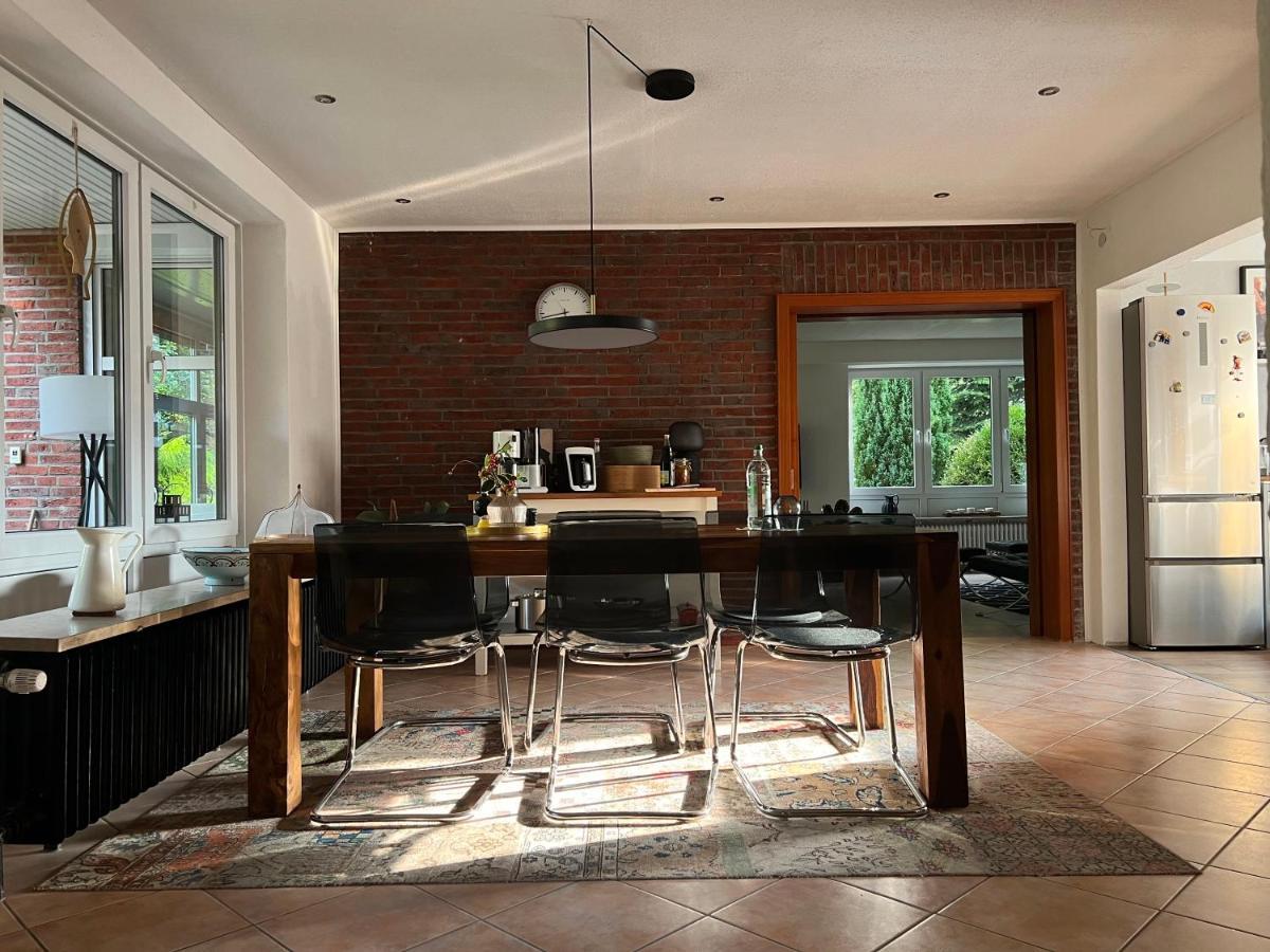 Aussergewoehnliches Haus Mit Sauna, Kamin Und Garten Wilhelmshaven Zewnętrze zdjęcie